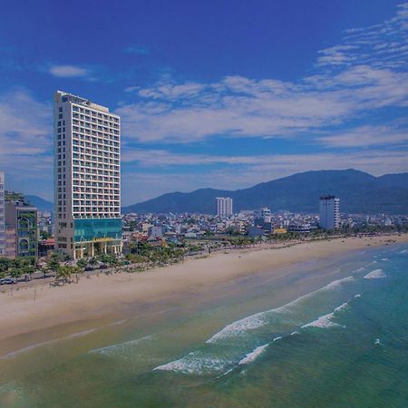 Le Sands Oceanfront Danang Hotel Екстериор снимка