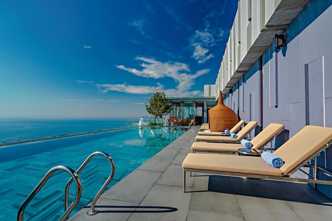Le Sands Oceanfront Danang Hotel Екстериор снимка
