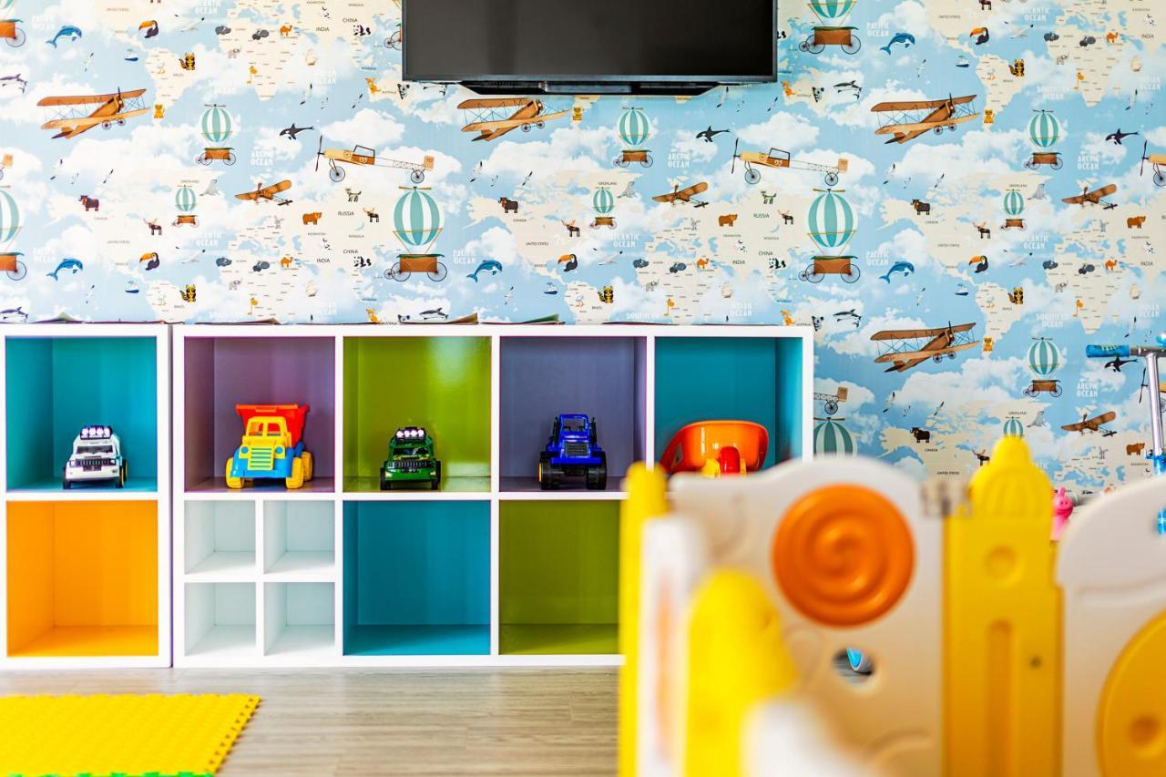 Le Sands Oceanfront Danang Hotel Екстериор снимка