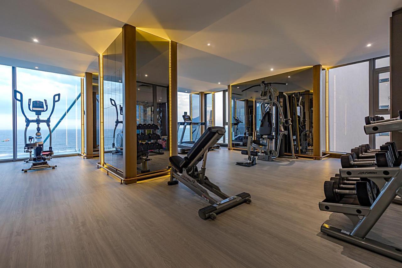 Le Sands Oceanfront Danang Hotel Екстериор снимка