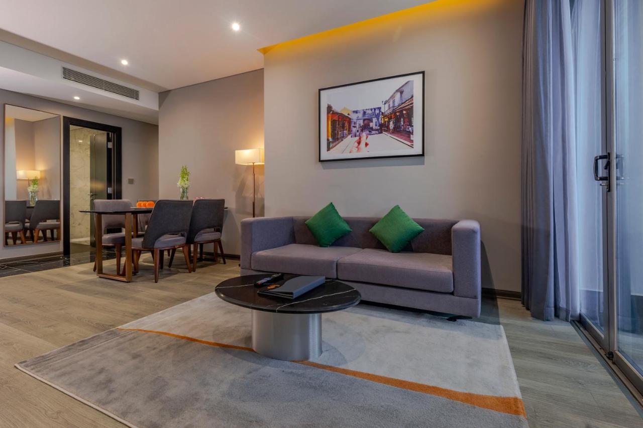 Le Sands Oceanfront Danang Hotel Екстериор снимка