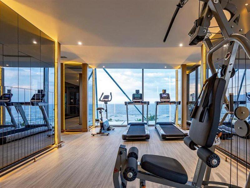 Le Sands Oceanfront Danang Hotel Екстериор снимка