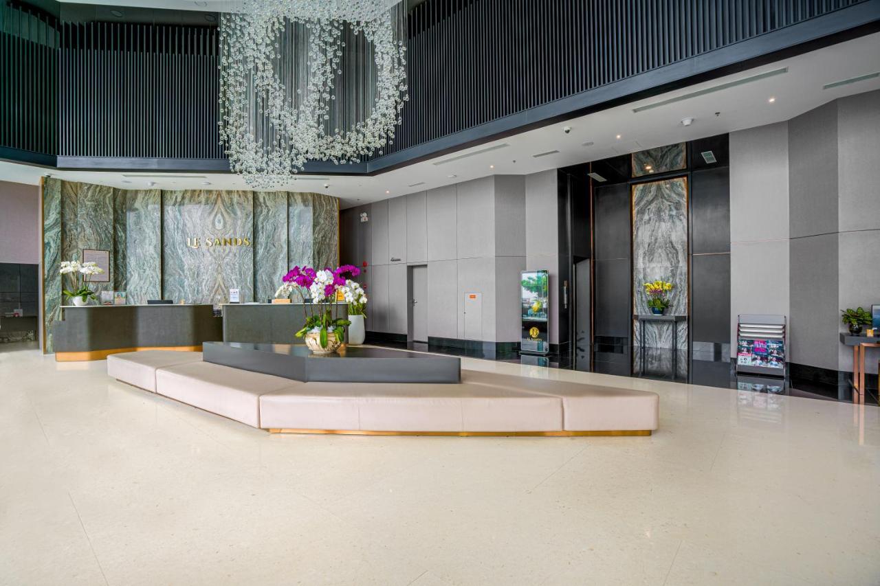 Le Sands Oceanfront Danang Hotel Екстериор снимка
